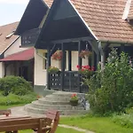 Bed & Breakfast Panzio-kemping Bekolce