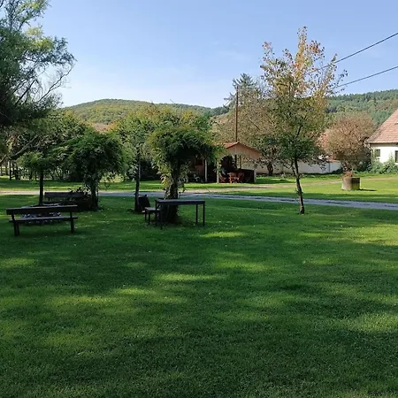 Panzio-kemping 4* Bekolce