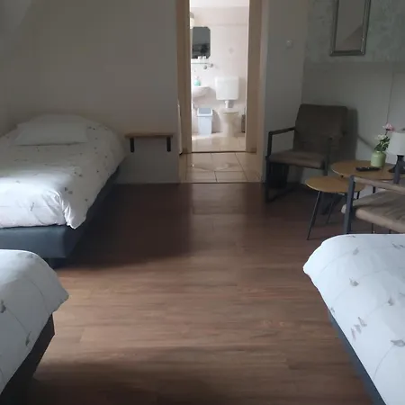 Panzio-kemping Bed & Breakfast *
