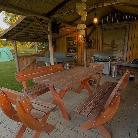 Bed and Breakfast Panzio-kemping Bekolce