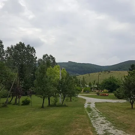 Panzio-kemping Bed and Breakfast 4*
